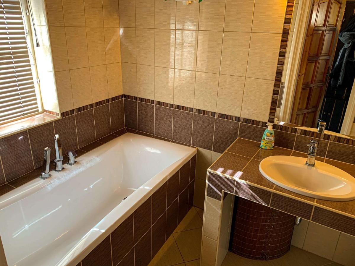 Origo Vendeghaz 2 Apartment ชารอชปาตัก ภายนอก รูปภาพ