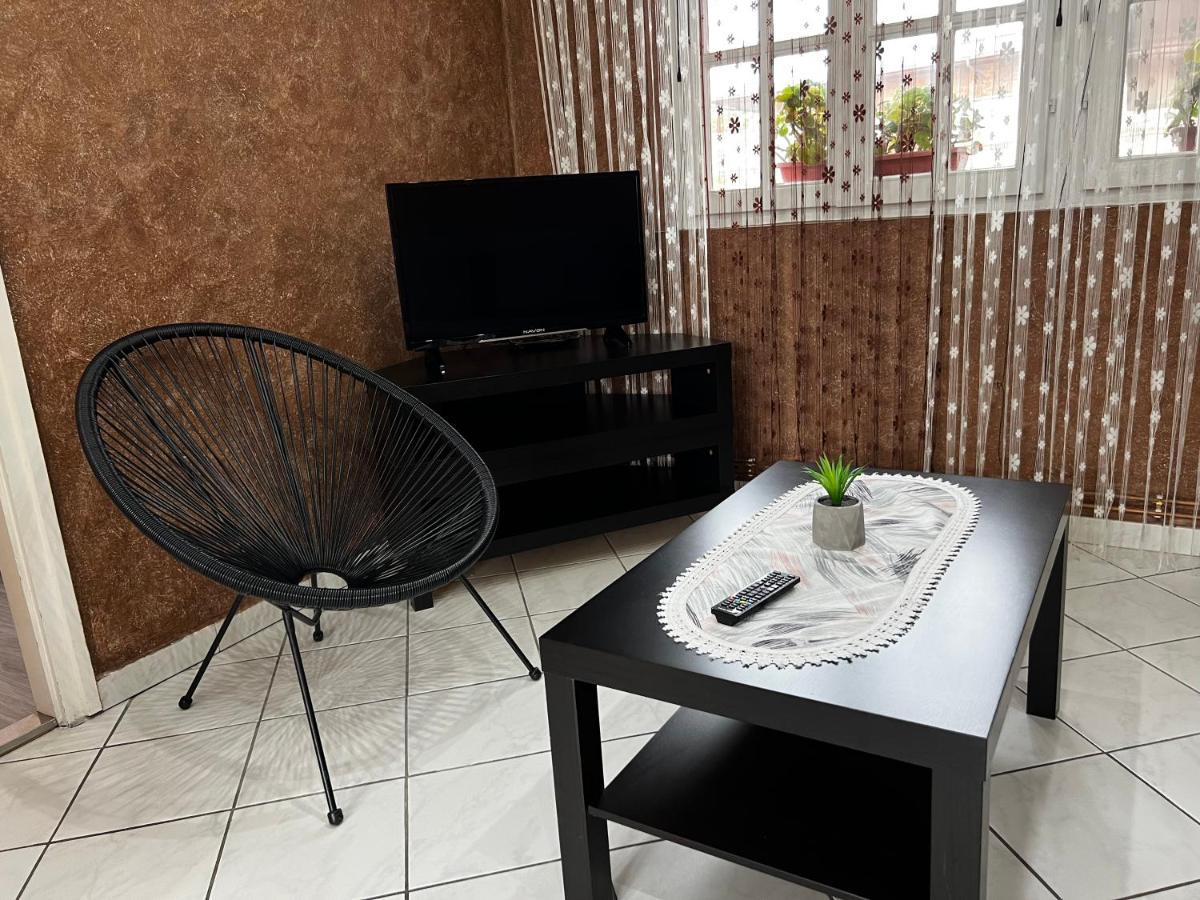 Origo Vendeghaz 2 Apartment ชารอชปาตัก ภายนอก รูปภาพ